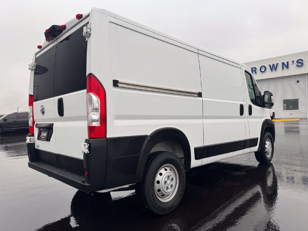 Used 2023 RAM ProMaster 2500 FWD image 5