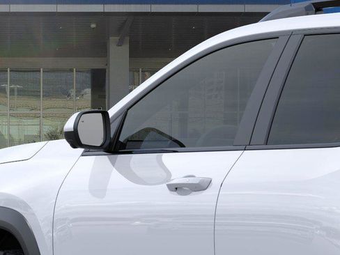 New 2026 Chevrolet Equinox ACTIV w/ Convenience Package III FWD image 12