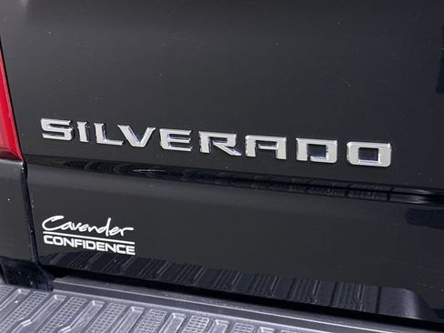 Used 2025 Chevrolet Silverado 1500 LT AWD/4WD image 32