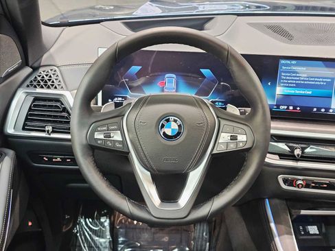 New 2026 BMW X5 xDrive50e w/ Climate Comfort Package image 11