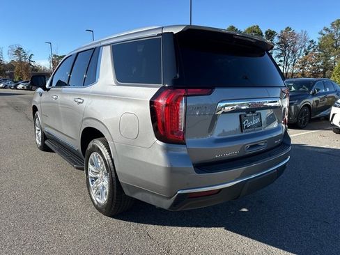 Used 2021 GMC Yukon SLT w/ SLT Premium Package image 2