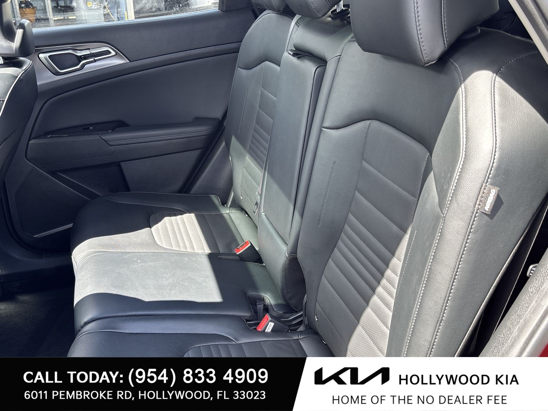 Used 2024 Kia Sportage SX FWD image 25