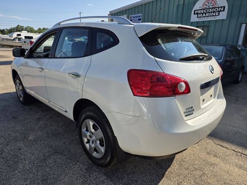 Used 2014 Nissan Rogue S w/ Convenience Package AWD/4WD image 12