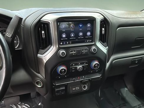 Used 2022 Chevrolet Silverado 2500 LT w/ Convenience Package RWD image 25