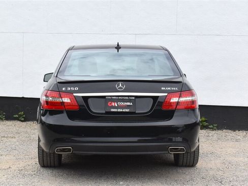 Used 2013 Mercedes-Benz E 350 BlueTEC Sedan image 4