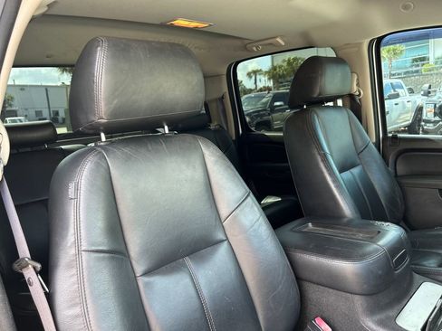 Used 2012 GMC Sierra 1500 SLE w/ All-Terrain Package AWD/4WD image 12