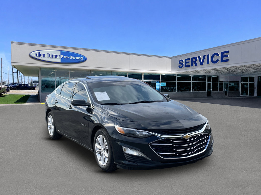 Used 2022 Chevrolet Malibu LT FWD image 2