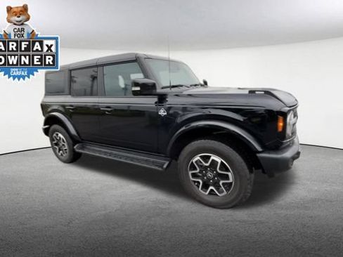 Certified 2025 Ford Bronco Outer Banks AWD/4WD image 2