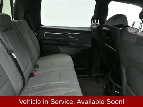 Used 2022 RAM 1500 Big Horn AWD/4WD image 11
