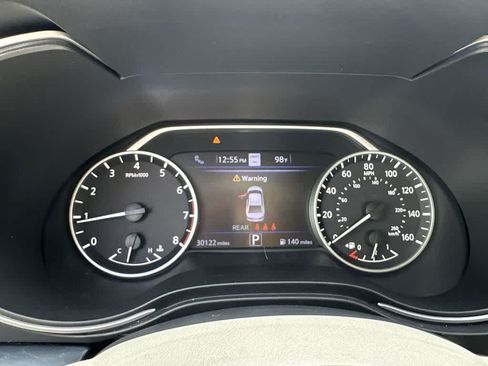 Used 2023 Nissan Maxima Platinum w/ Sport Mat Group FWD image 23