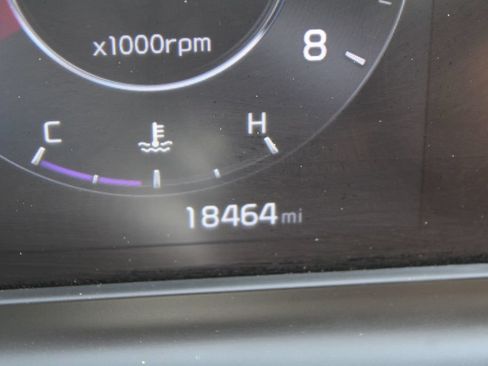 Certified 2025 Kia Seltos EX w/ EX Sunroof Package AWD/4WD image 30