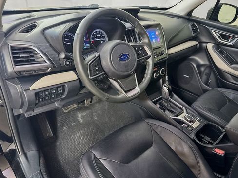 Used 2022 Subaru Forester Limited w/ Popular Package #2 image 9