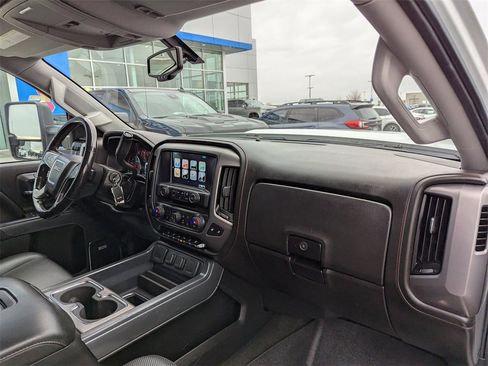 Used 2018 GMC Sierra 3500 SLT image 41