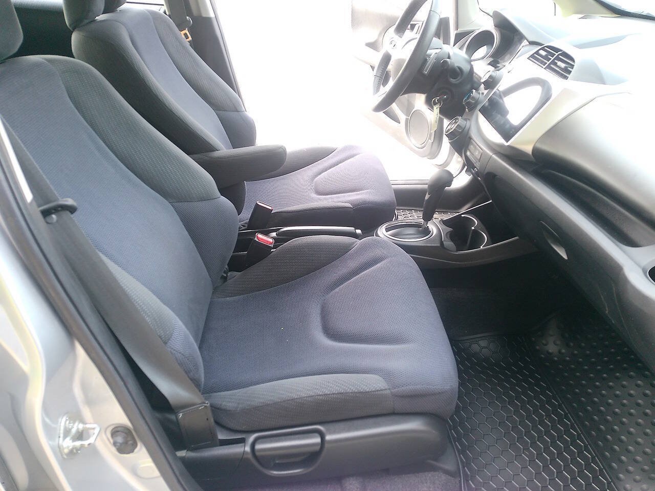 Used 2012 Honda Fit Sport image 25