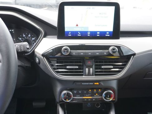 Certified 2022 Ford Escape SEL FWD image 8