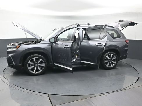 Certified 2023 Honda Pilot Touring image 50
