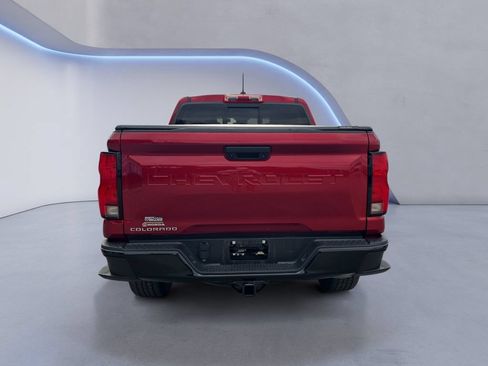 Used 2023 Chevrolet Colorado Z71 w/ Z71 Convenience Package 2 AWD/4WD image 4
