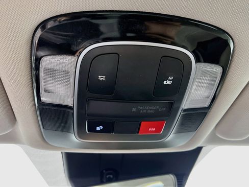 Used 2025 Hyundai Sonata SEL FWD image 21