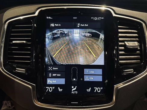Used 2022 Volvo XC90 T8 R-Design w/ Advanced Package AWD/4WD image 16