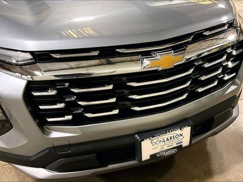 Used 2026 Chevrolet Equinox LT image 10