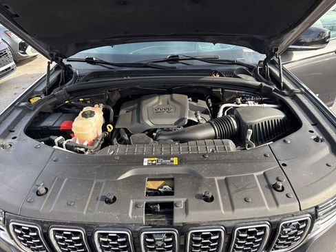 Used 2023 Jeep Grand Cherokee L Summit w/ Advanced Protech Group IV image 51