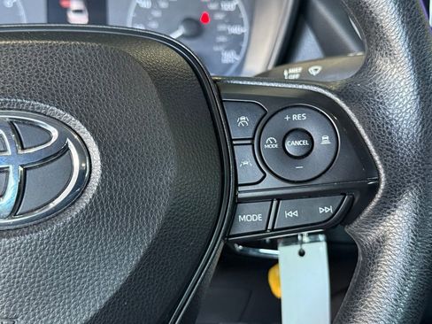 Used 2024 Toyota Corolla LE image 22
