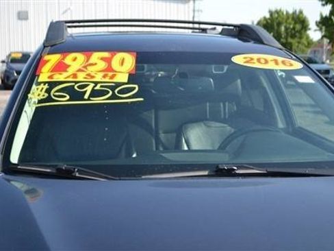 Used 2016 Subaru Outback 2.5i Limited AWD/4WD image 4