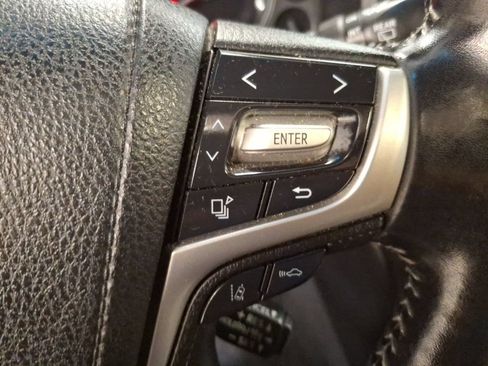 Used 2016 Toyota Land Cruiser AWD/4WD image 22