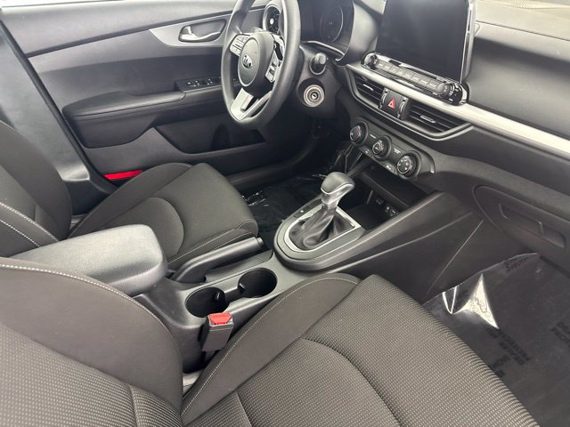 Certified 2021 Kia Forte LXS FWD image 23