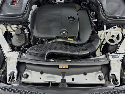 Certified 2022 Mercedes-Benz GLC 300 image 12