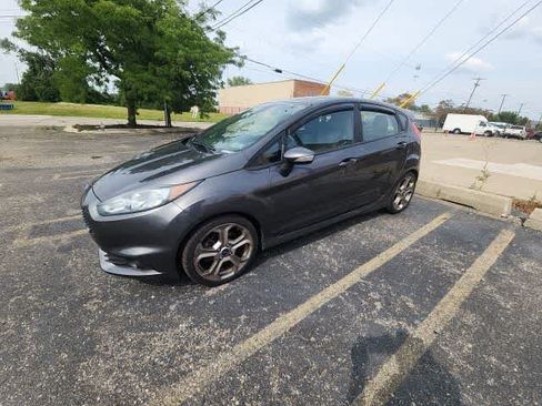 Used 2018 Ford Fiesta ST FWD image 24