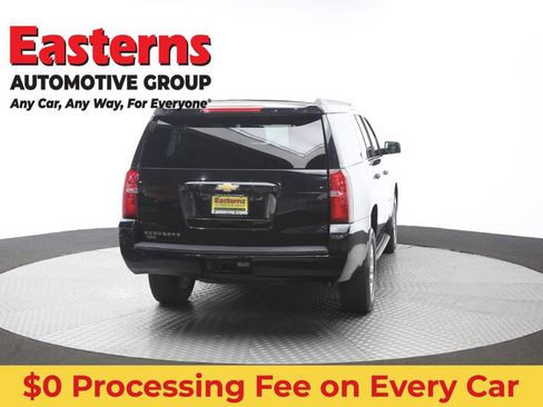 Used 2019 Chevrolet Suburban LT AWD/4WD image 44