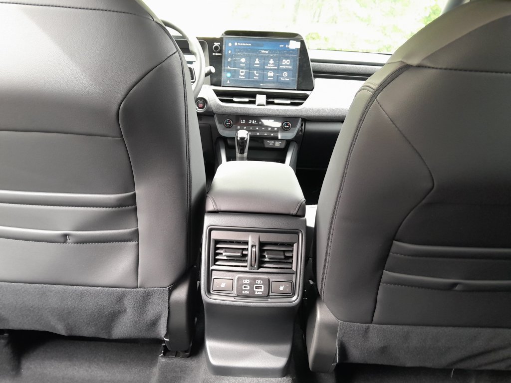 New 2026 Subaru Outback Limited AWD/4WD image 27