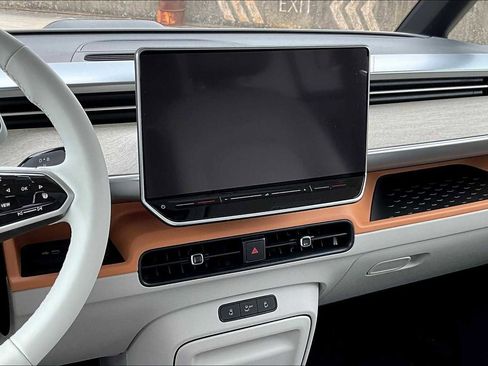 New 2025 Volkswagen ID. Buzz 1st Edition image 6