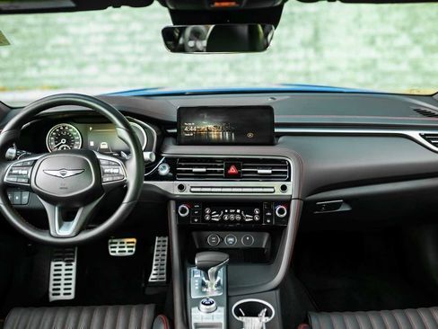 Used 2024 Genesis G70 2.5T w/ Sport Prestige Package image 24