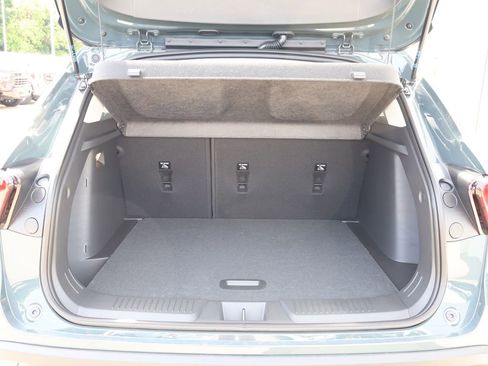 New 2026 Chevrolet Trax LT w/ LT Convenience Package FWD image 27