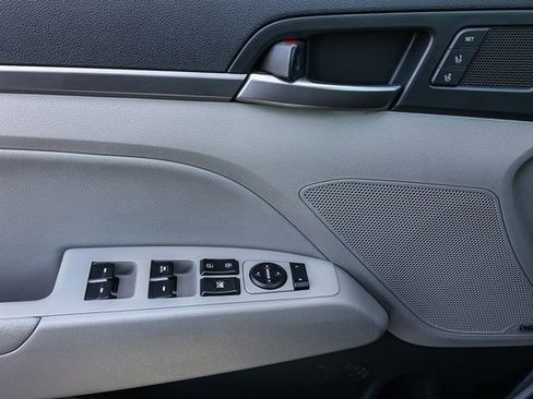 Used 2017 Hyundai Elantra Limited w/ Limited Ultimate Package 05 image 23