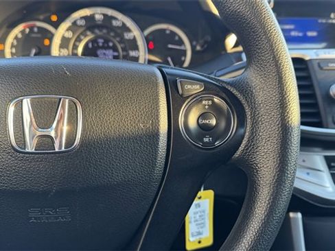 Used 2015 Honda Accord LX image 24