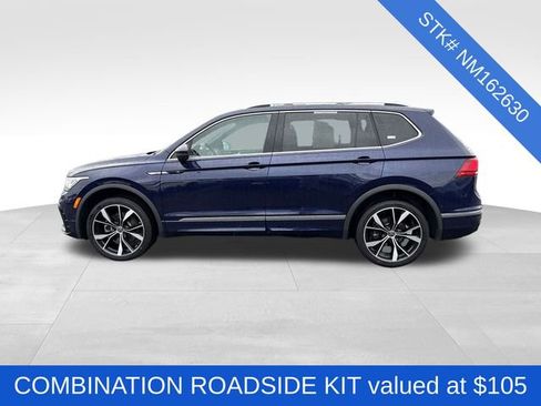 Used 2022 Volkswagen Tiguan SEL R-Line image 4