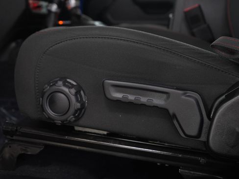 Used 2020 Jeep Wrangler Unlimited Rubicon w/ Quick Order Package 28Y Recon AWD/4WD image 27