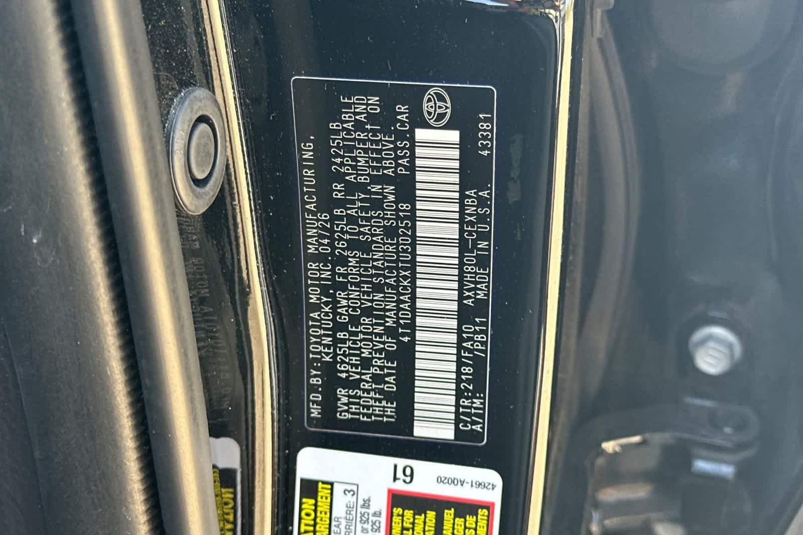 Used 2026 Toyota Camry LE FWD image 28