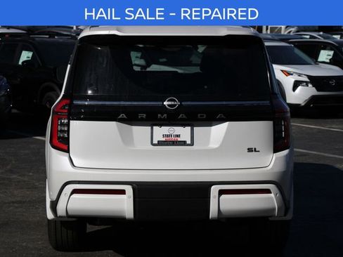 New 2026 Nissan Armada SL w/ Captain's Chari Seat Package AWD/4WD image 8