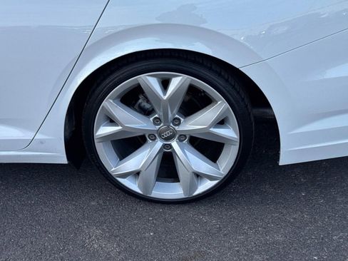 Used 2020 Volkswagen Jetta SE w/ SE Cold Weather Package image 11