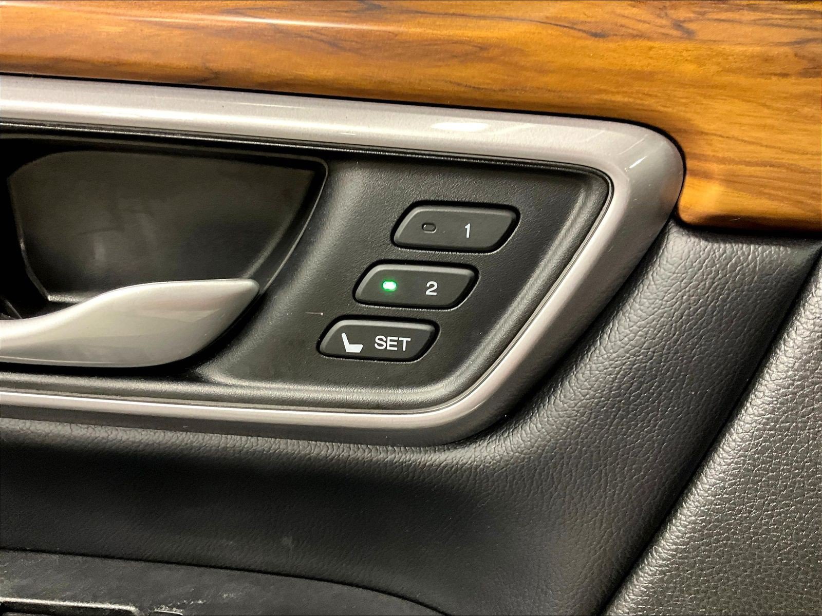 Used 2018 Honda CR-V EX-L image 38