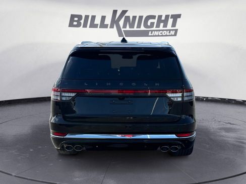 Certified 2025 Lincoln Aviator Black Label image 4