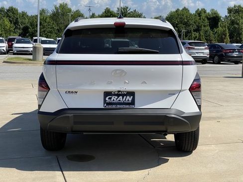 New 2025 Hyundai Kona SEL image 6