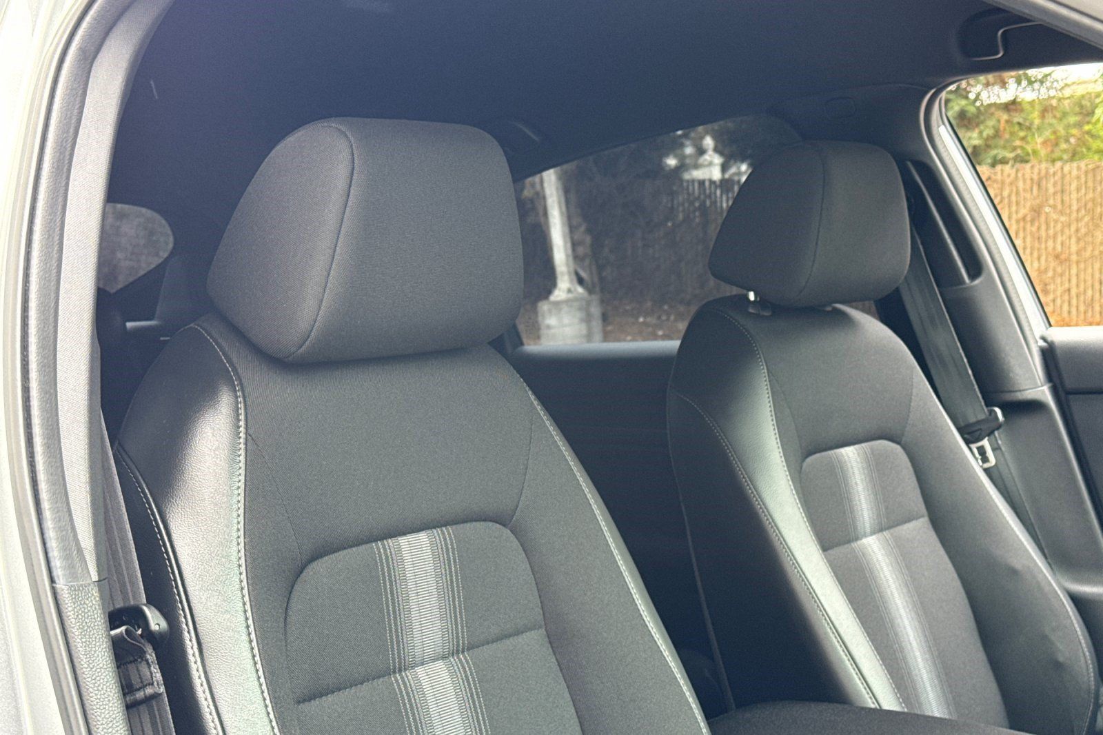 Used 2025 Honda Civic Sport image 32