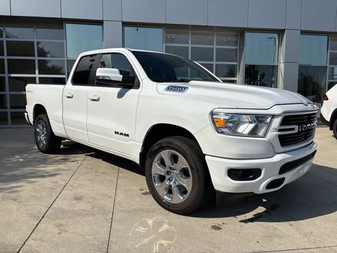 Used 2020 RAM 1500 Big Horn AWD/4WD image 2