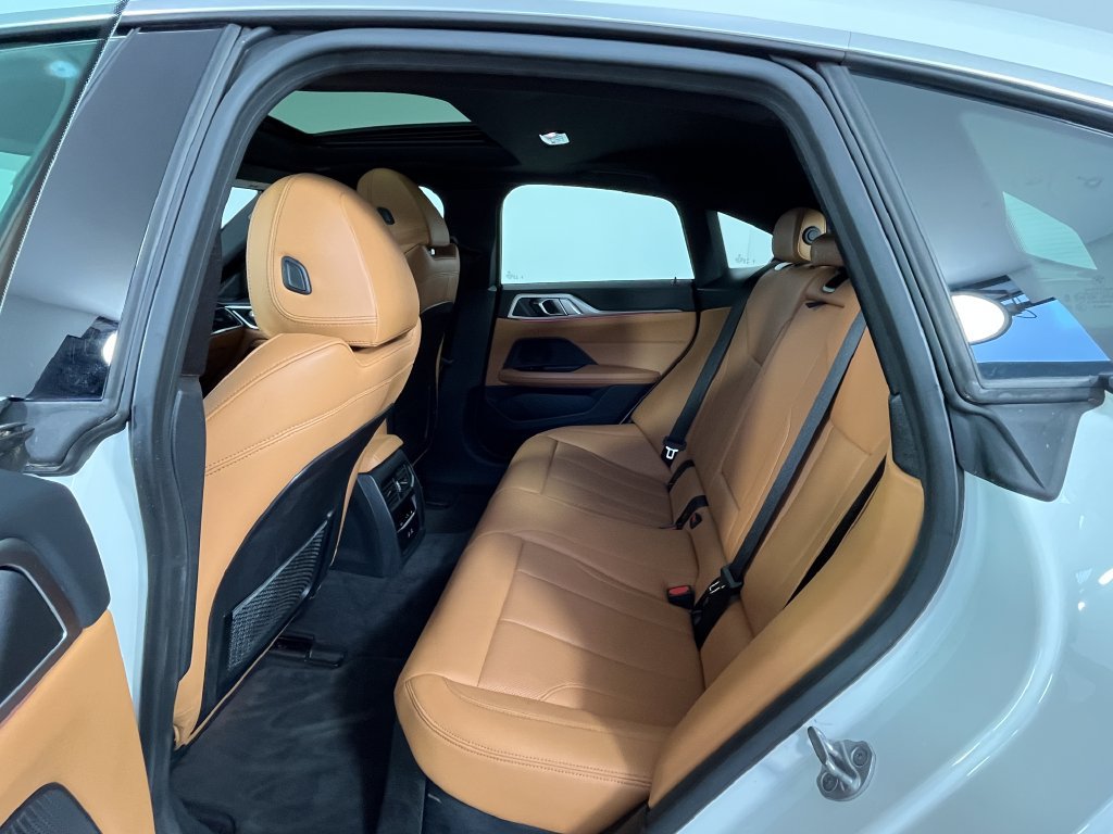 Used 2023 BMW i4 eDrive35 w/ Premium Package RWD image 17