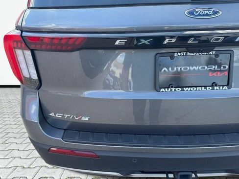 Used 2025 Ford Explorer Active w/ Active Comfort Package AWD/4WD image 39